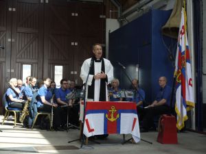 Exmouth RNLI Sea Sunday service blessed by sunshine on St. Swithin’s Day