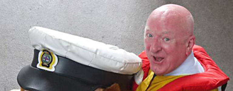 Gold badge for Brian, Exmouth RNLI veteran fundraiser