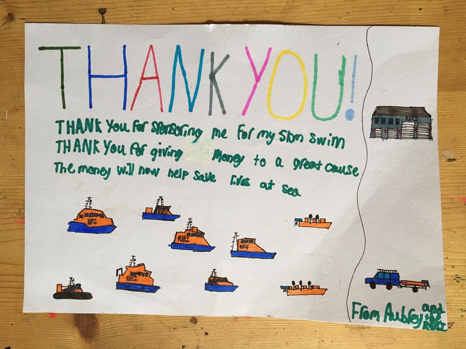 Young Aubrey’s sponsored swim raises £300 for the RNLI