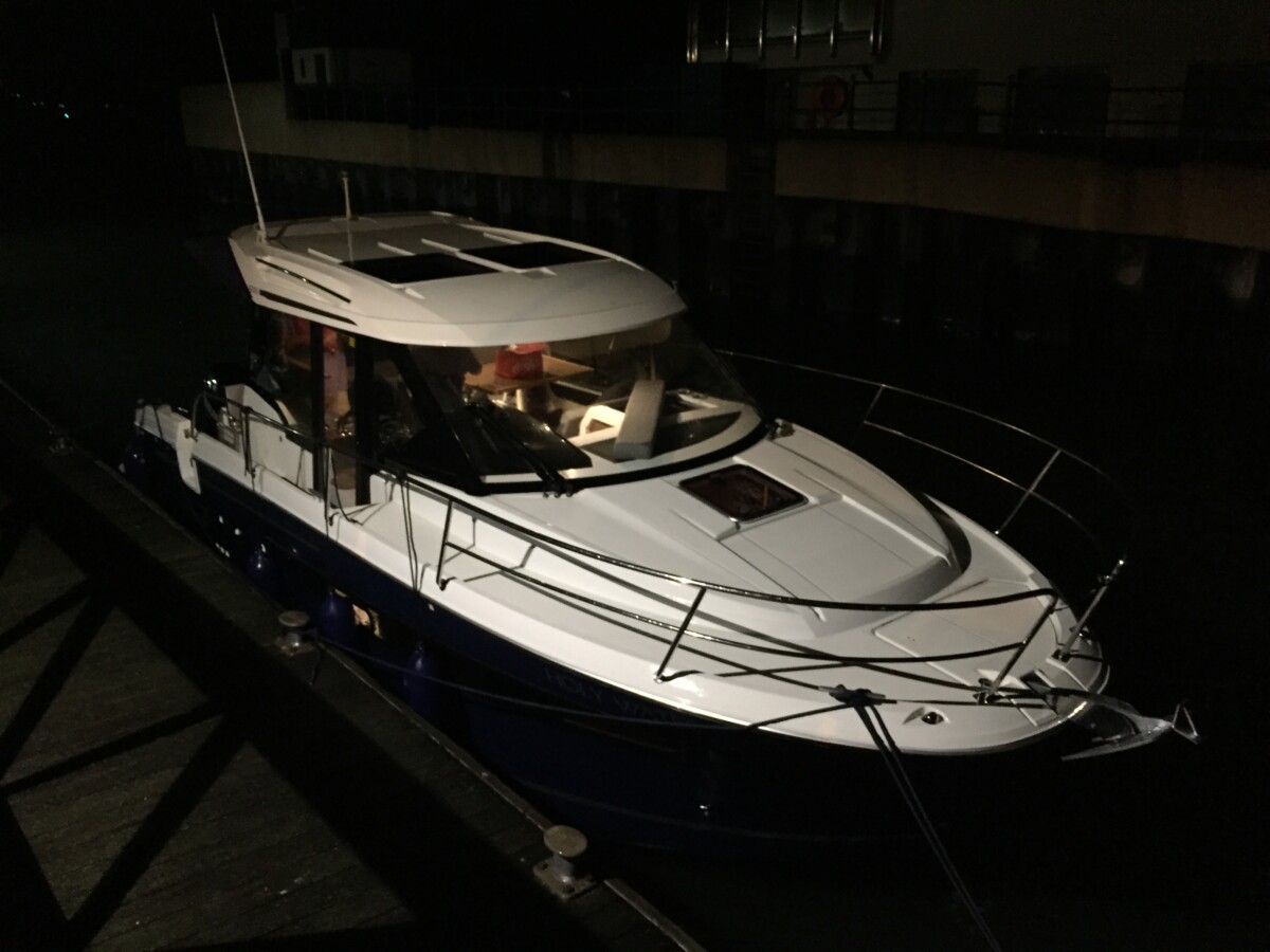 Exmouth RNLI assigned to rescue yacht in distress