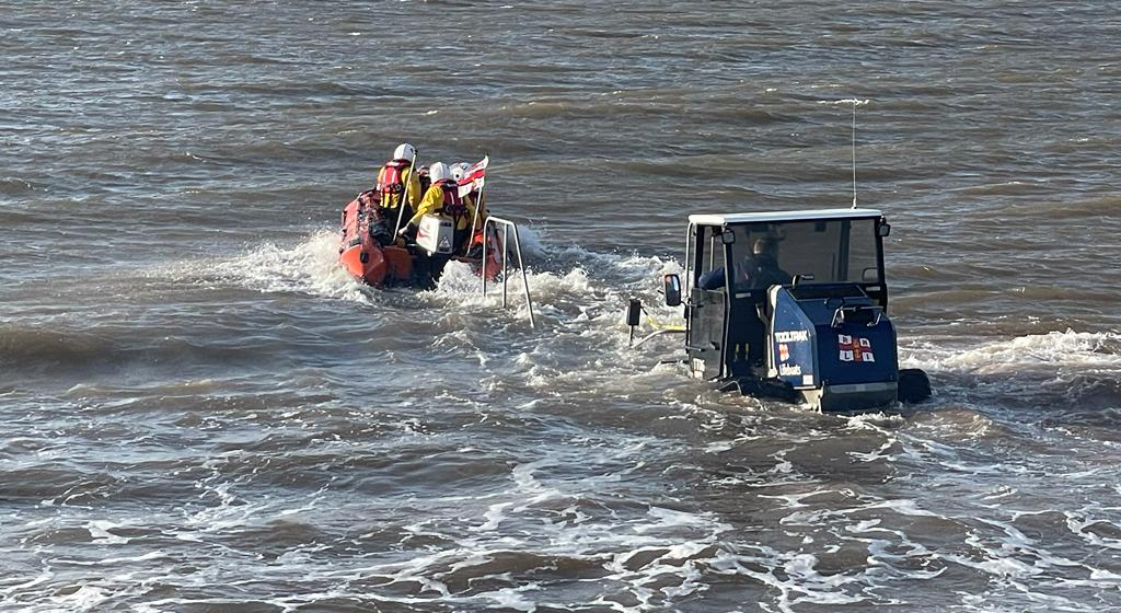 Both Exmouth RNLI lifeboats in search on River Exe